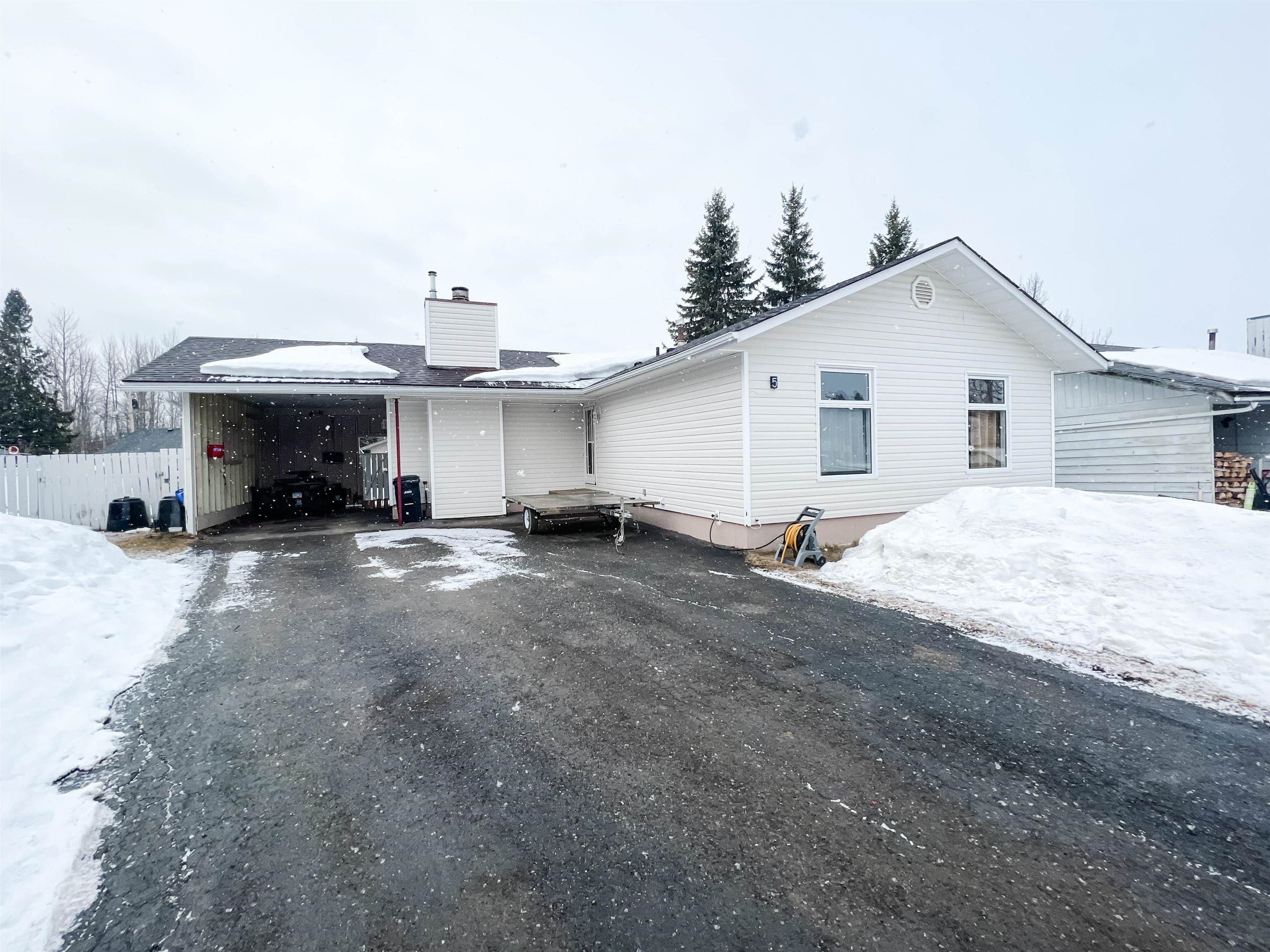 I have sold a property at 5 CUT THUMB PL in Mackenzie
